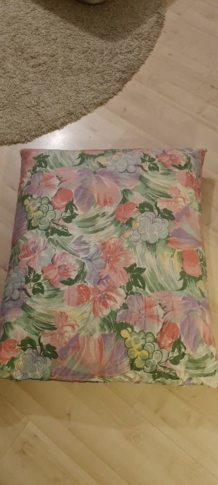 Sprzedam poduszki puchowe