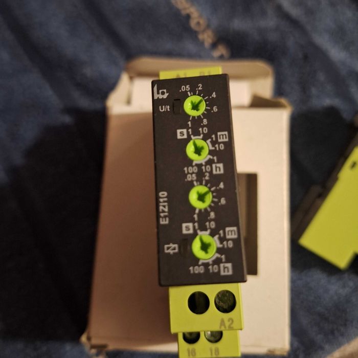 Реле времени TELE E1ZI10