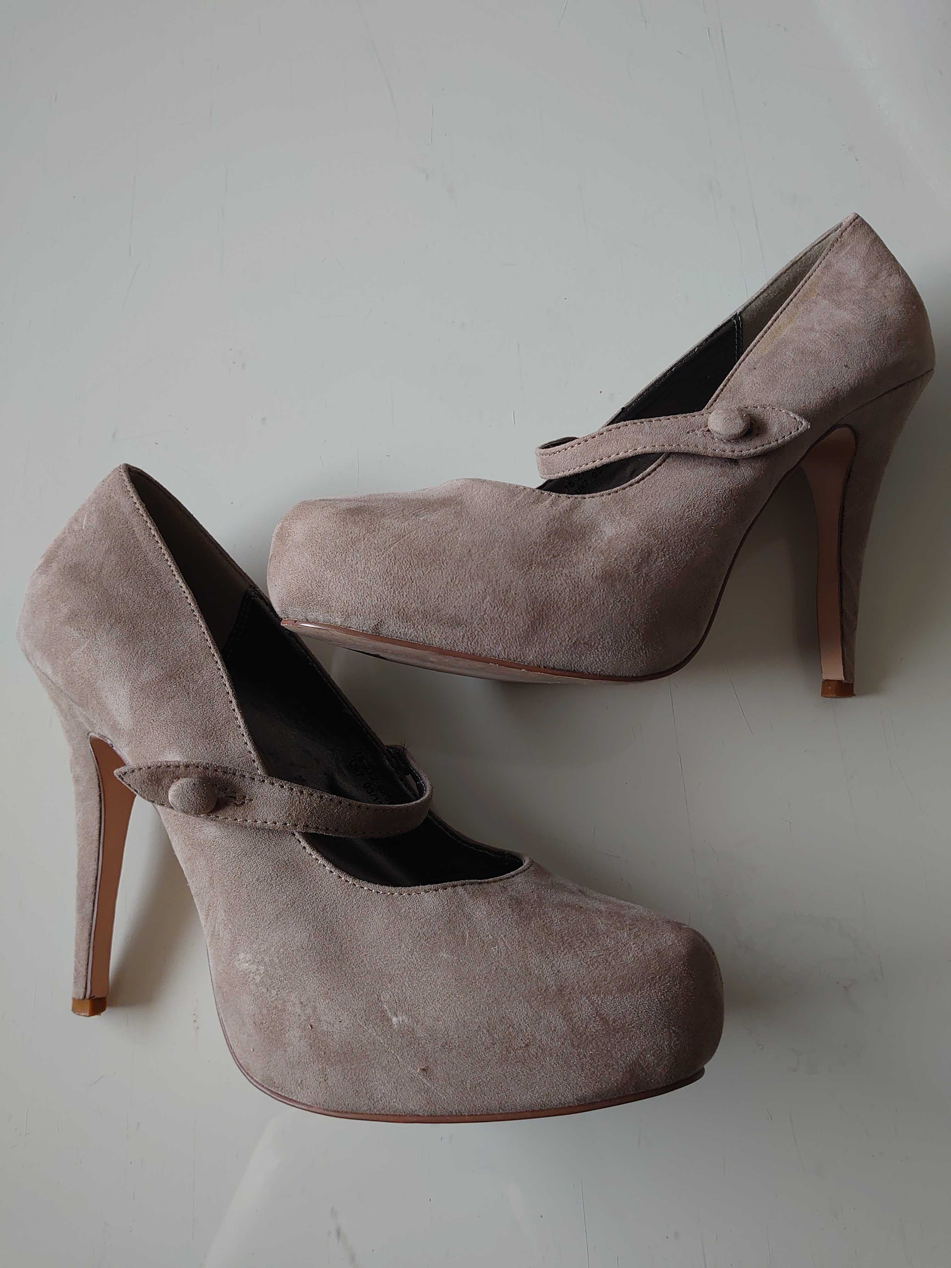 Dorothy Perkins beżowe szpilki r. 40