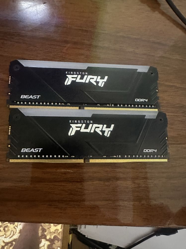 Оперативна память 32 gb