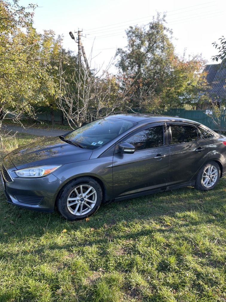 Ford focus SE 2017