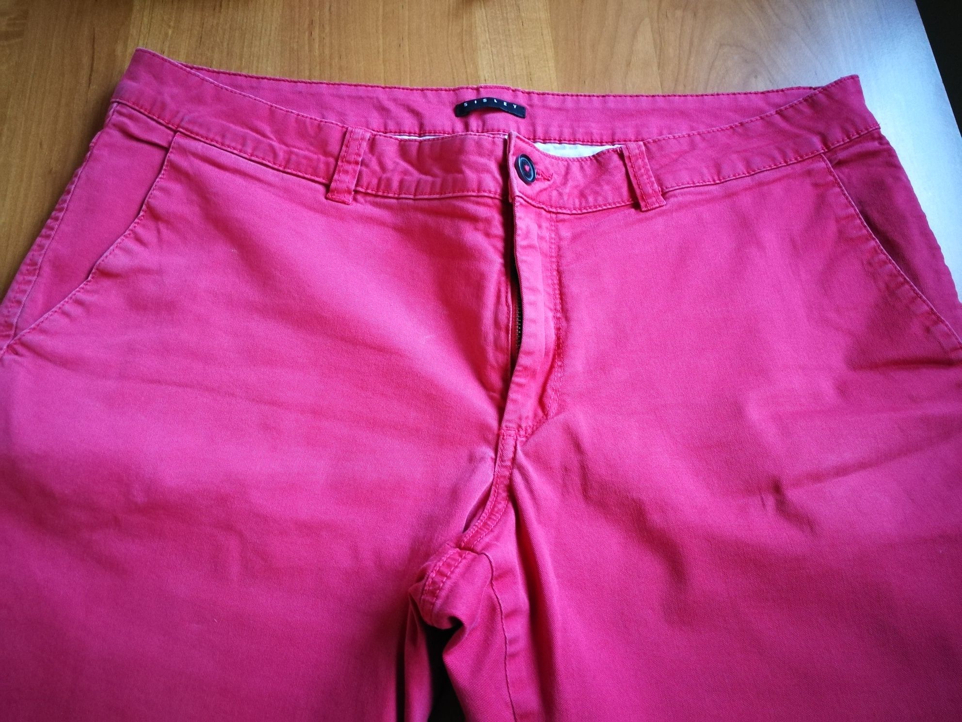 Spodnie spodenki szorty męskie krótkie Sisley rozm. 54 czerwone