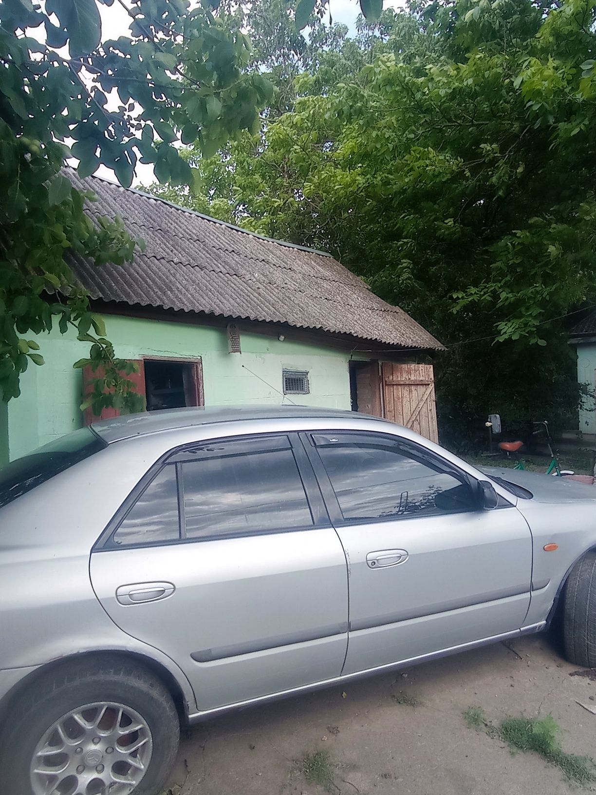 Продається Мазда