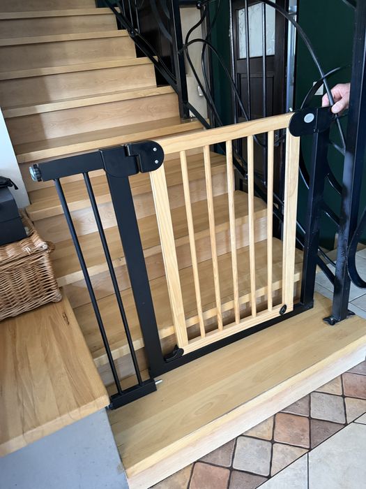 Barierka 76-104cm bramka 2 szt rozporowa drewniana na schody drzwi
