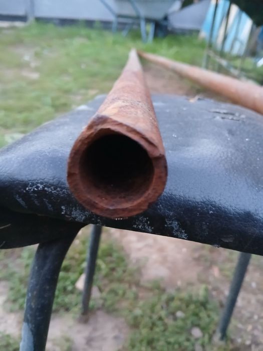 Труба стальная толстостенная .