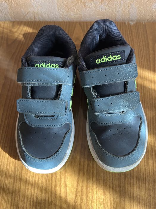 Детские кроссовки Adidas 27 размер