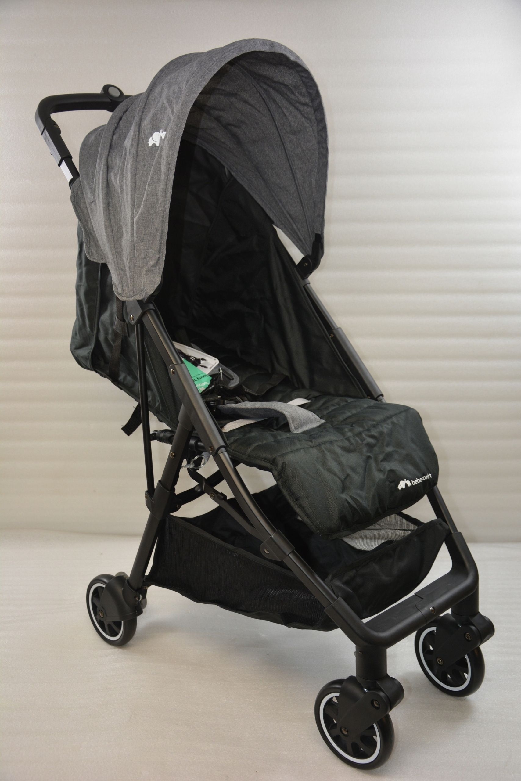 Bebe Confort Teeny 3d lekki wózek spacerowy black