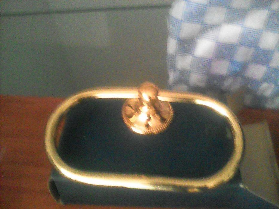 toalheiro  e acessórios  de casa de banho