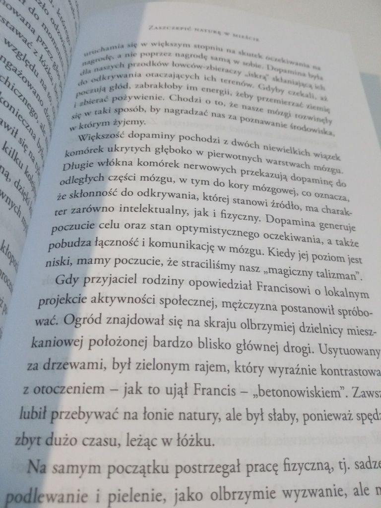 Kwitnący umysł O uzdrawiającej mocy natury - Sue Stuart-Smith