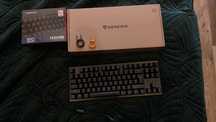 Klawiatura mechaniczna Thor 303 TKL + niebieskie keycapy