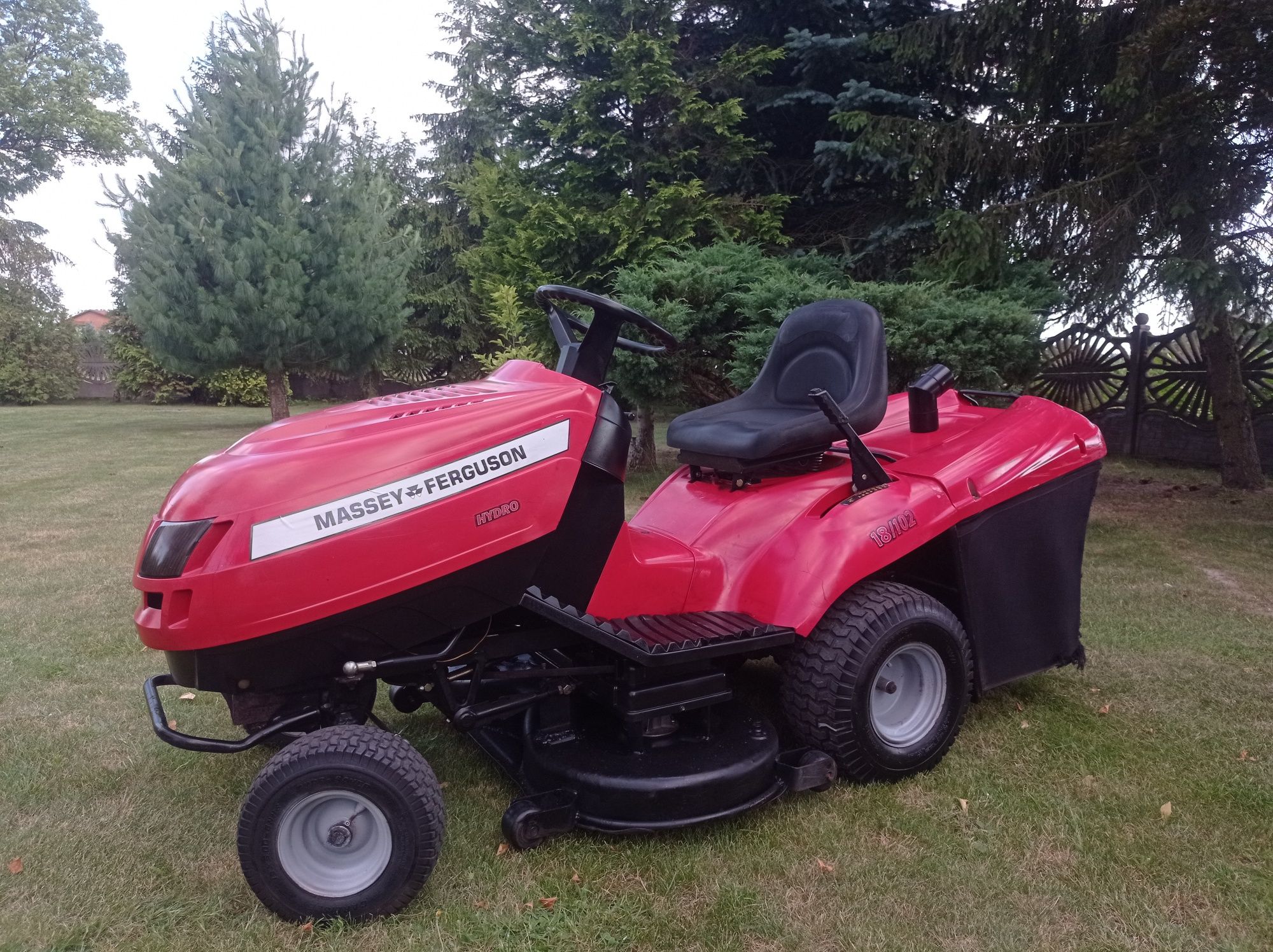 Kosiarka Traktorek MASSEY FERGUSON