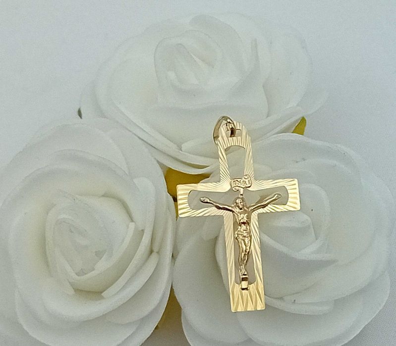 Złota przywieszka Wisiorek Krzyż Krzyżyk diamentowany 585/Fajne Okazje