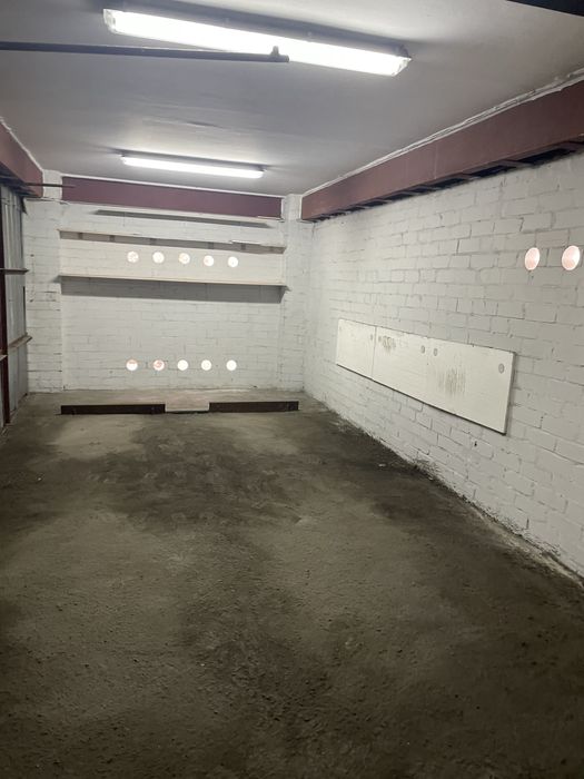 Гараж/паркомісце