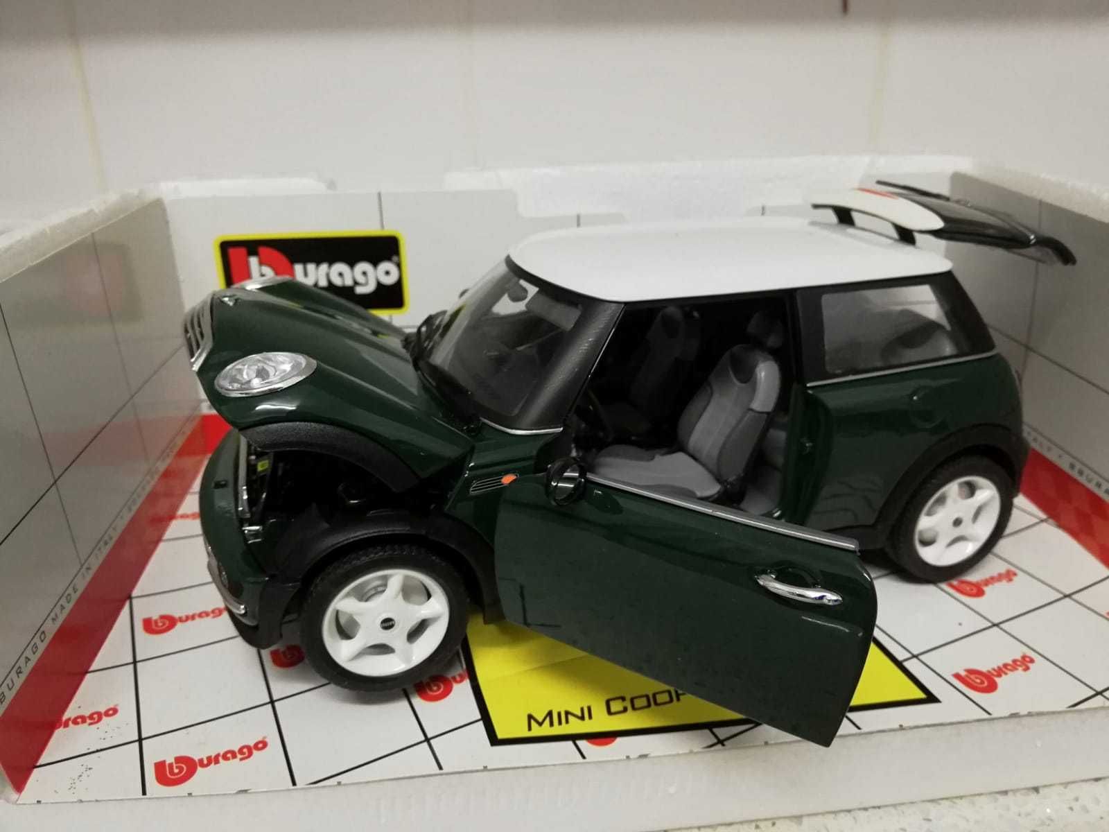 Mini Cooper Carro da Burago Escala 1/18 - Ano 2000