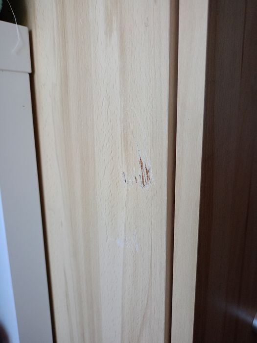 Szafa dwudrzwiowa i słupek