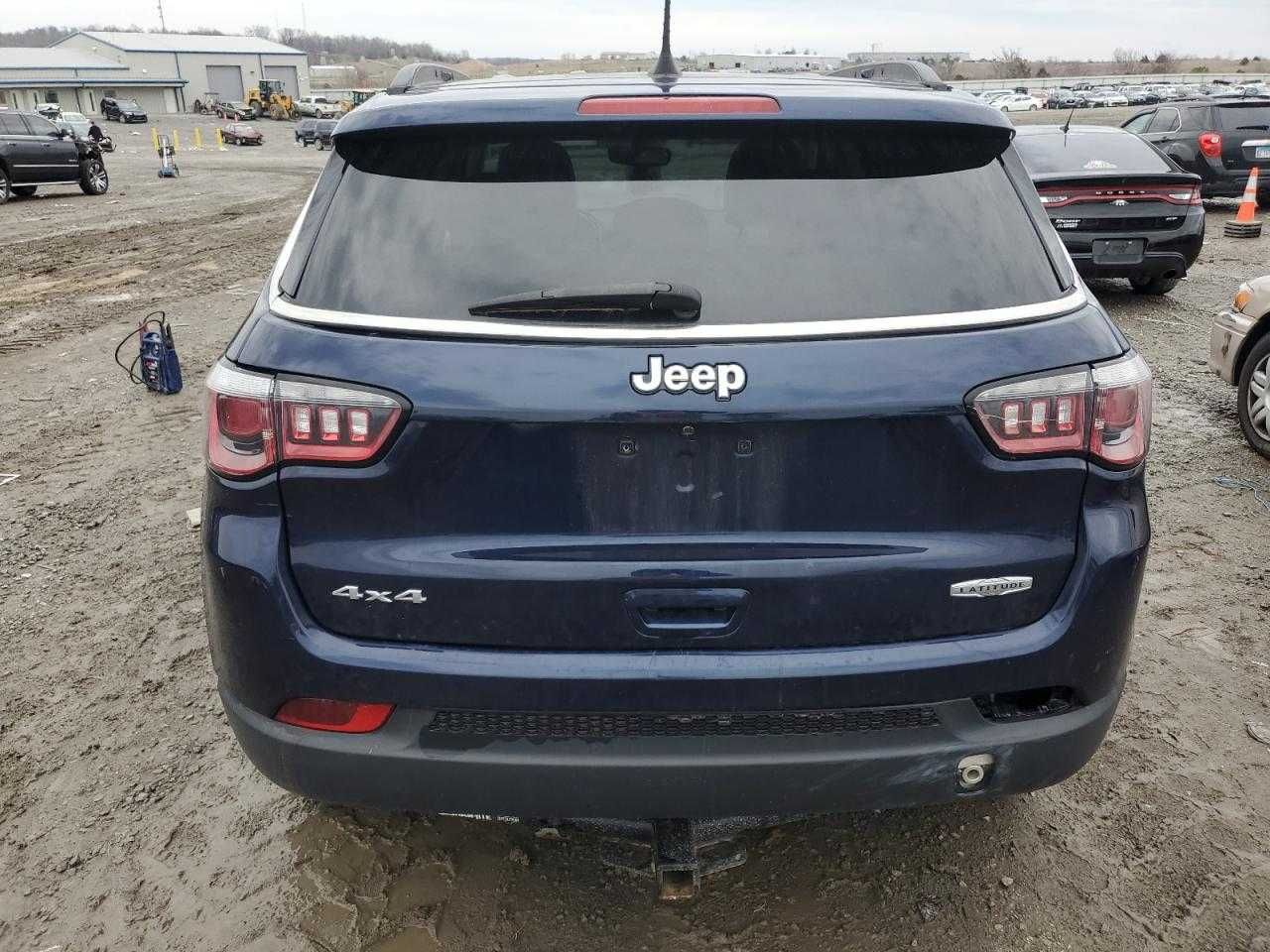 Jeep Compass Latitude 2019