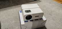 Projektor model c12 1080p/wifi 5g/2,4g, screen mirror