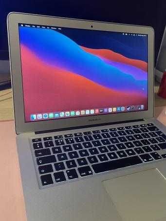 Macbook Air 13.3'' laptop do nauki, na studia