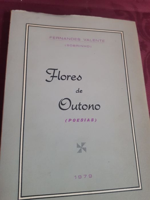 Livro Flores de Outono