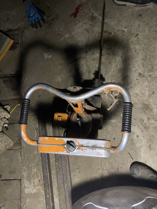 Продам бензопила