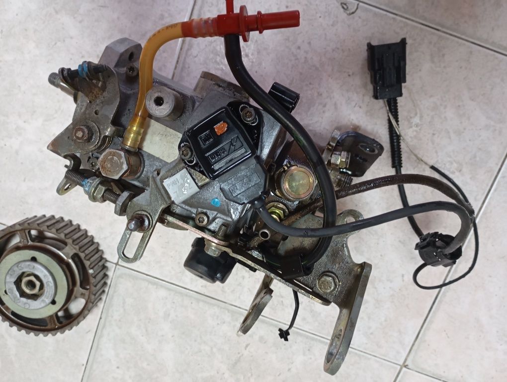 Bonba injectora motor 1.9 diesel kango Ref. Fq8. 662