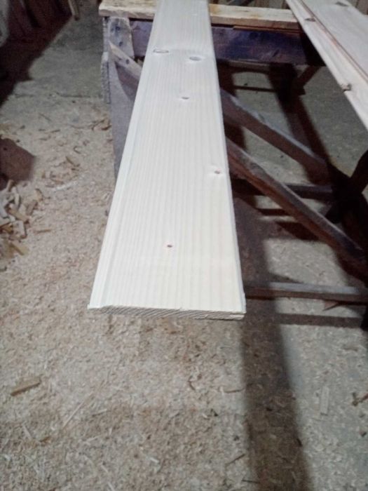 Дерев'яна вагонка, дерев'яна підлога, імітація бруса.