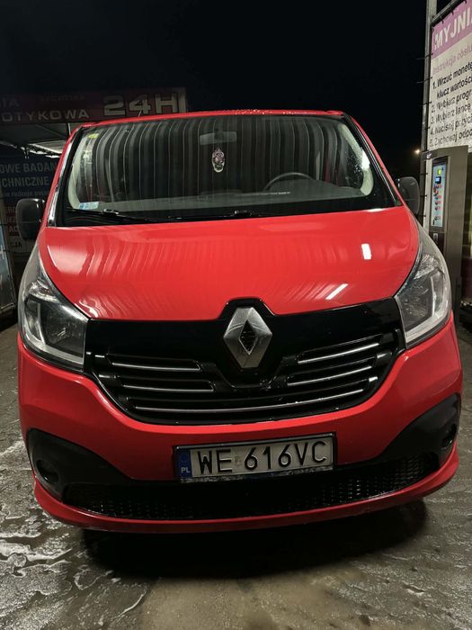 Renault trafic 2019 long 9 osobowy