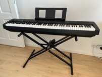 Yamaha Digital Piano P-45 B
