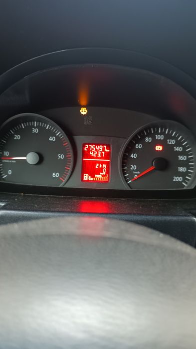 Бус Фольксваген Крафтер в гарному станіі