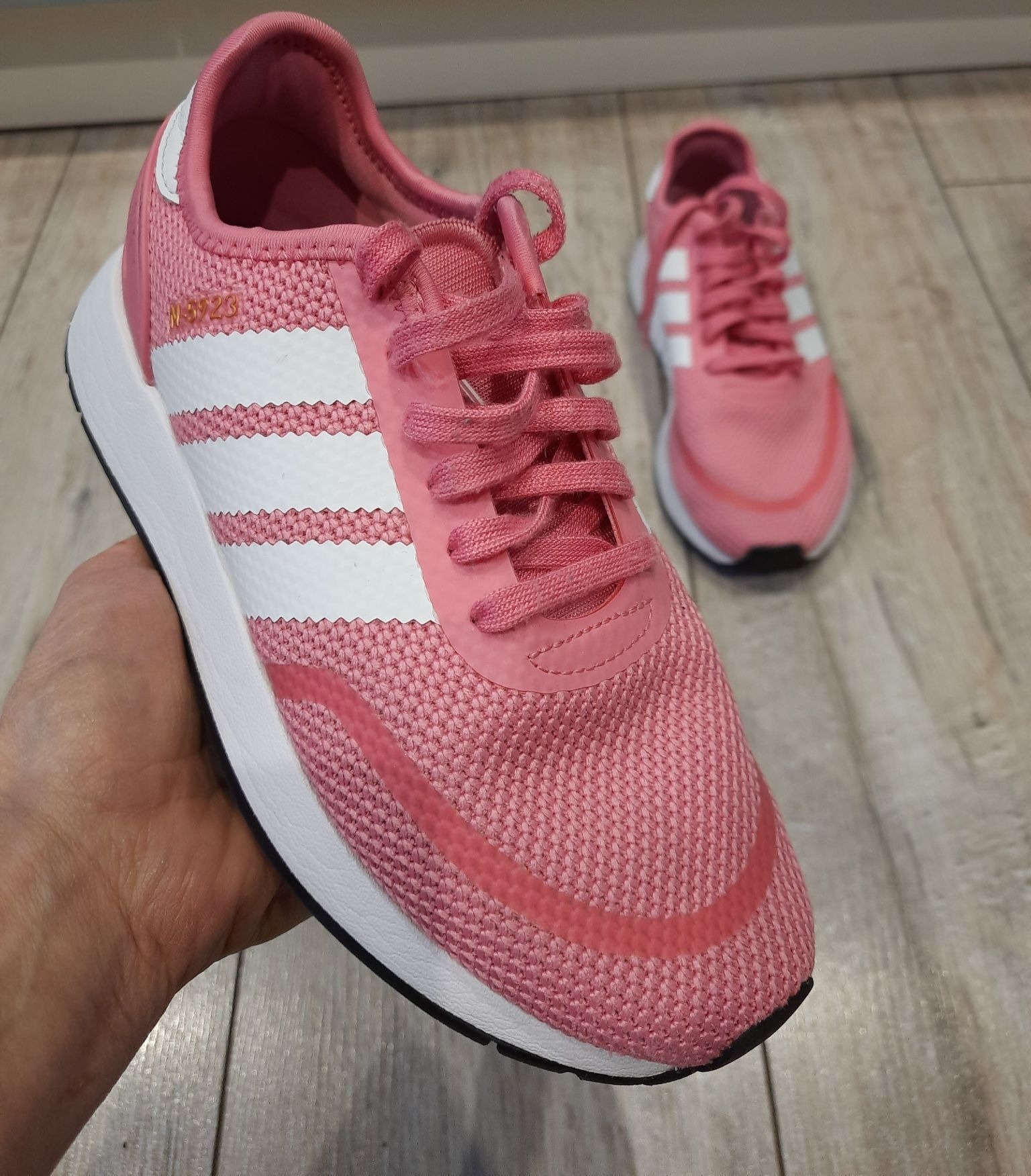 Кроссовки фирмы "Adidas ", 36 размер