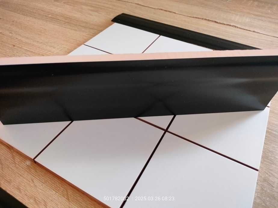 Cokół czarny nero 8 cm x 30 cm listwa przypodłogowa ceramiczna mat