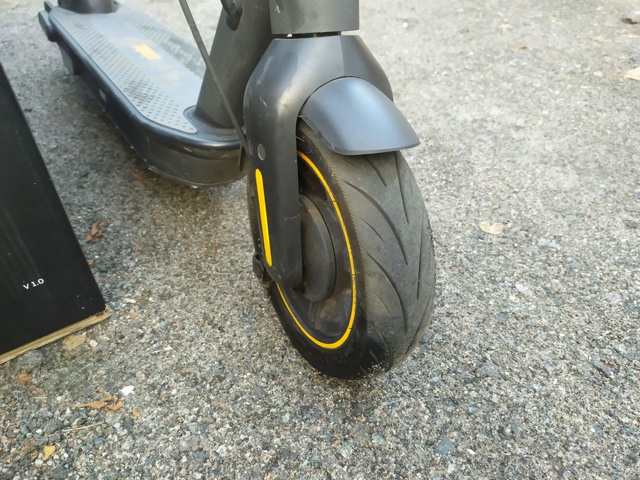 Електро самокат ninebot max g30