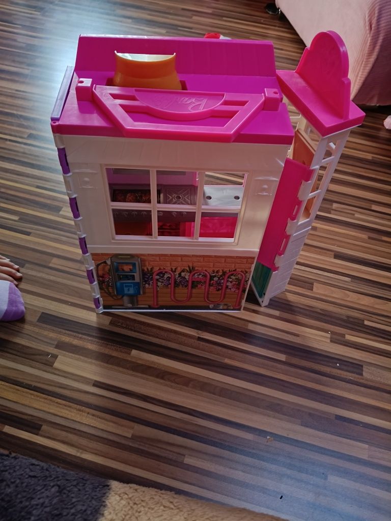 Domek dla Barbie