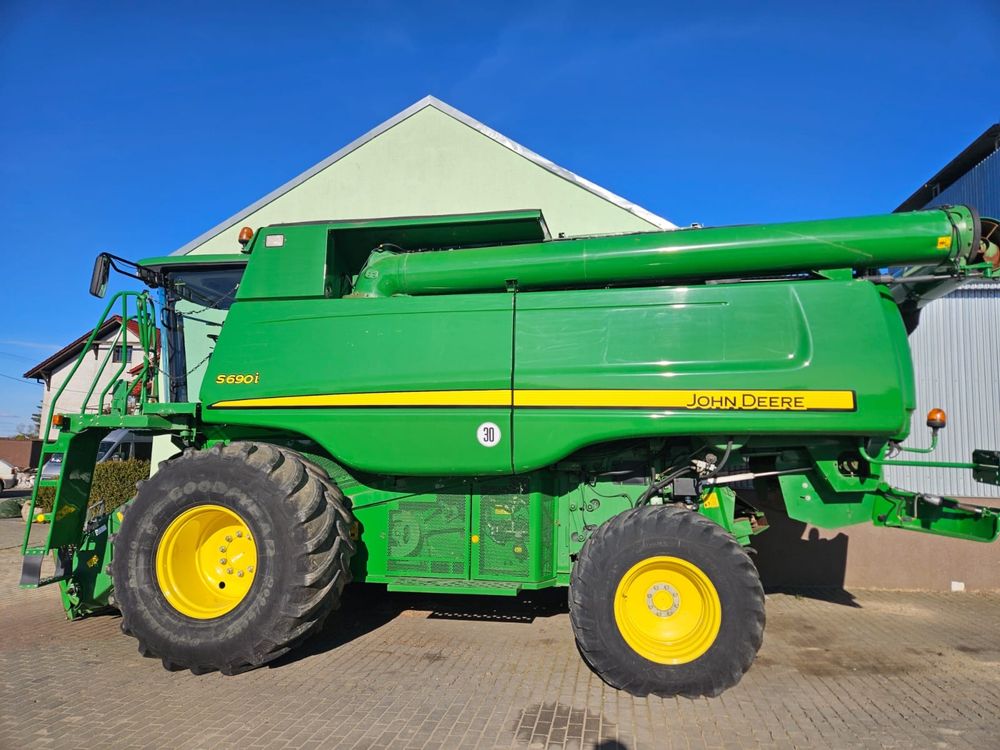 John Deere s690i 2009r