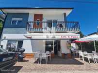 Moradia/Café/Bar- Esculca