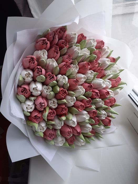 Зефірний букет на день вчителя. Зефір. Зефірні квіти. Съедобный букет.