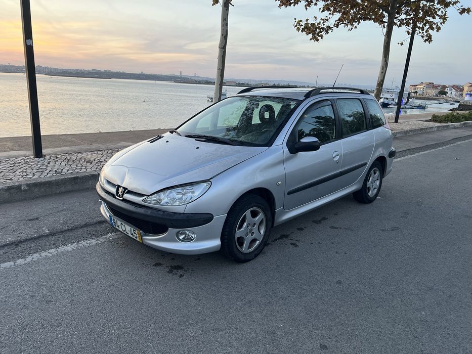 Peugeot 206sw 176000km ano 2006 impecavel