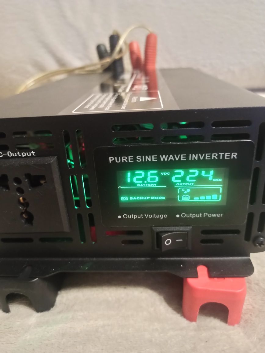 Инвертор 5 000w с чистым синусом 12v/220v