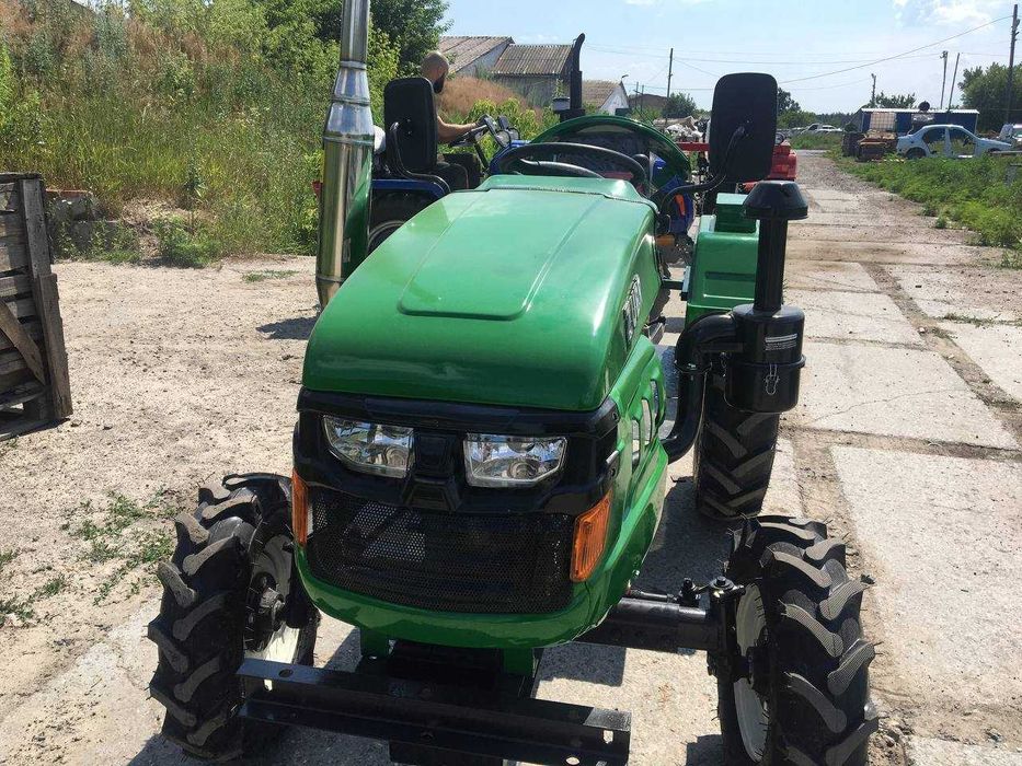 Мототрактор  ЗУБР Т-245 (3-х точкова навіска)+МАСЛА+Гар-я2р