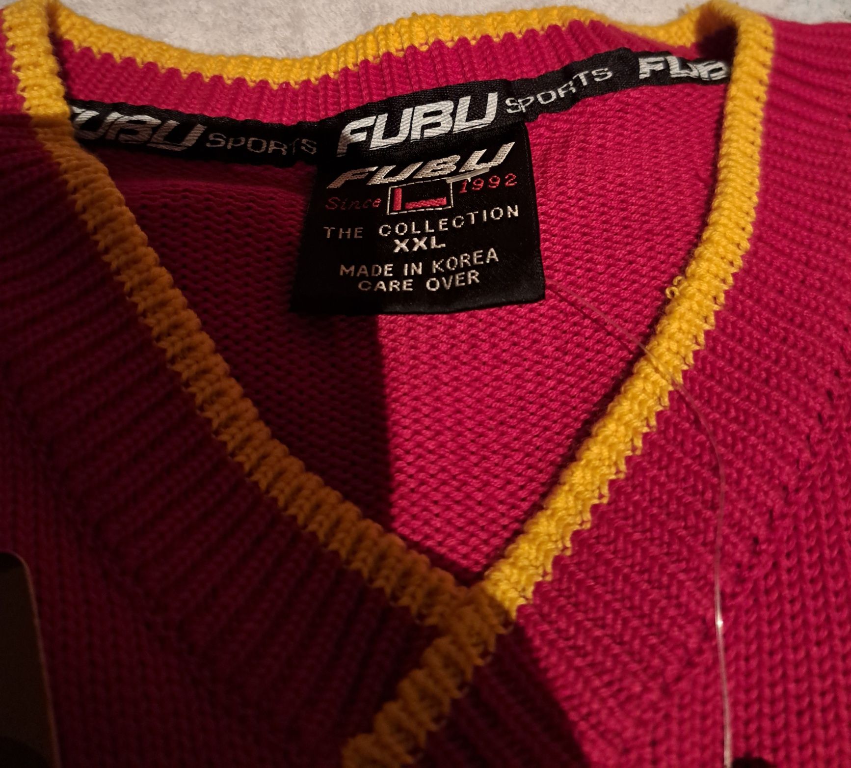 Super orginalny swetr męski " Fubu " The Collection unikatowy z USA