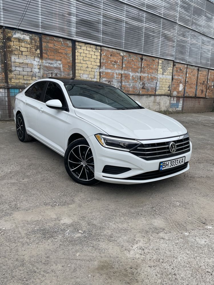 Volkswagen Jetta 2020г