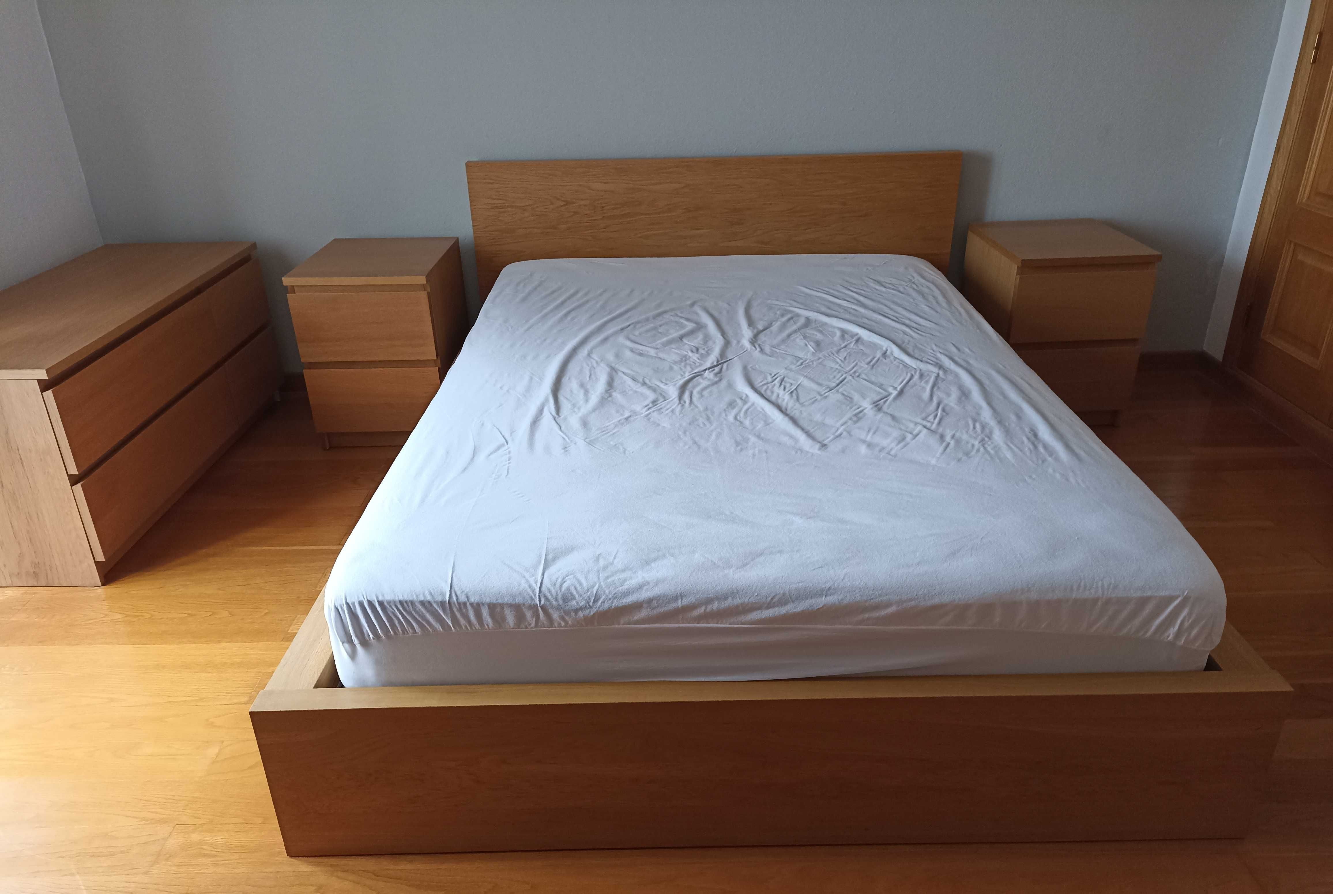 Vendo Cama IKEA MALM (chapa carvalho)