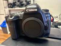 Canon 5D Mark IV