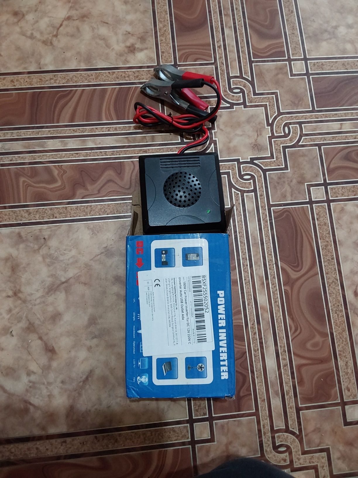 Инвертор преобразователь напряжения 12V 220V 180W