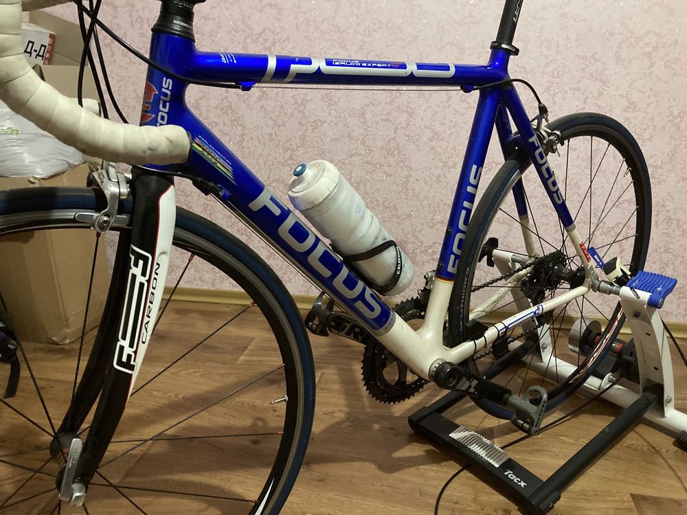 Велосипед Focus Izalco