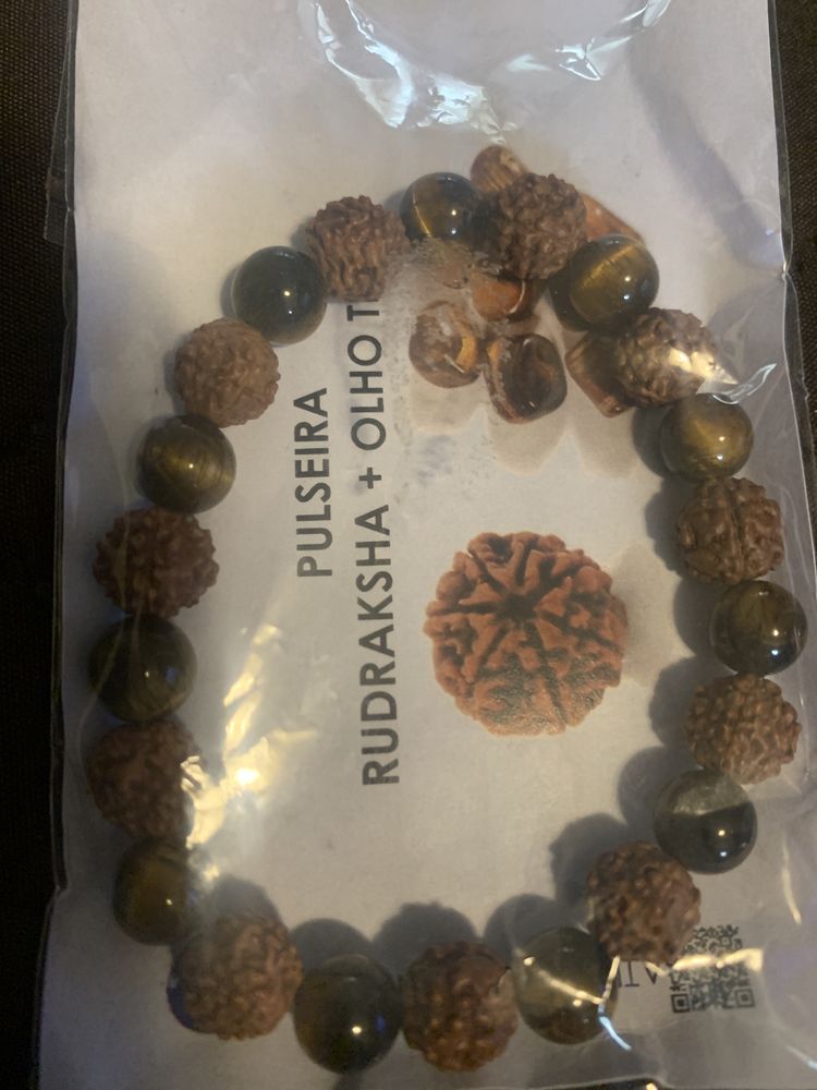 Pulseiras de rudraksha estado novo