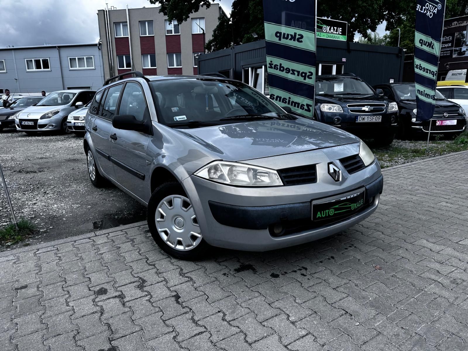 Renault Megane 1.9d// klima// opłaty//hak// oszczędny// zamiana