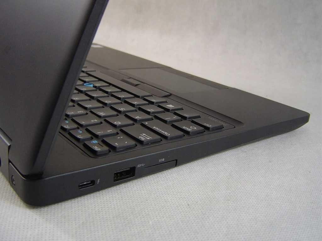 Dell Precision 3520 i5-7440HQ 512SSD 16GB FHD M620