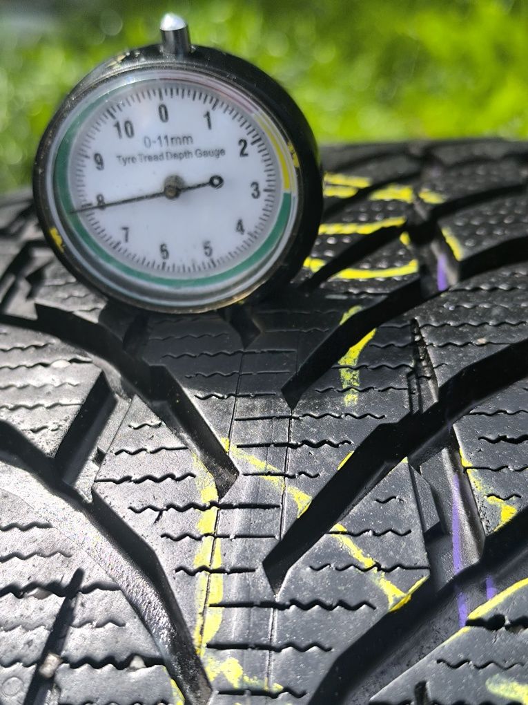 * opona Nokian tyres WR SUV 255/45/19 pojedynka