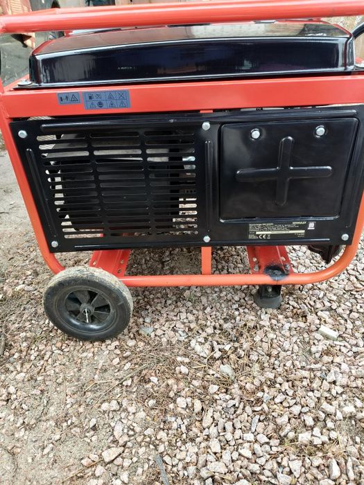 Продам генератор. Новий. Ціна 21 тисяча. Можливий торг.